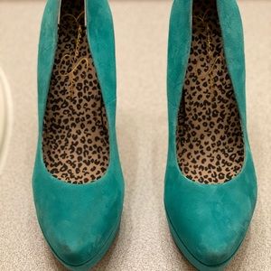 Jessica Simpson Waleo Turquoise Heels